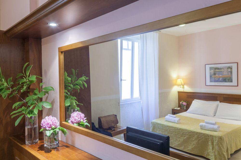 Hotel Centro ฟลอเรนซ์ ภายนอก รูปภาพ