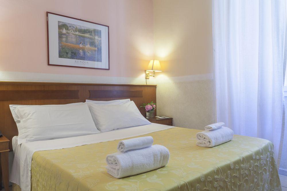 Hotel Centro ฟลอเรนซ์ ภายนอก รูปภาพ